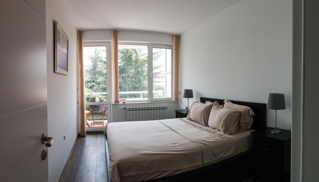 Square View Lejlighed Kazanlŭk Eksteriør billede